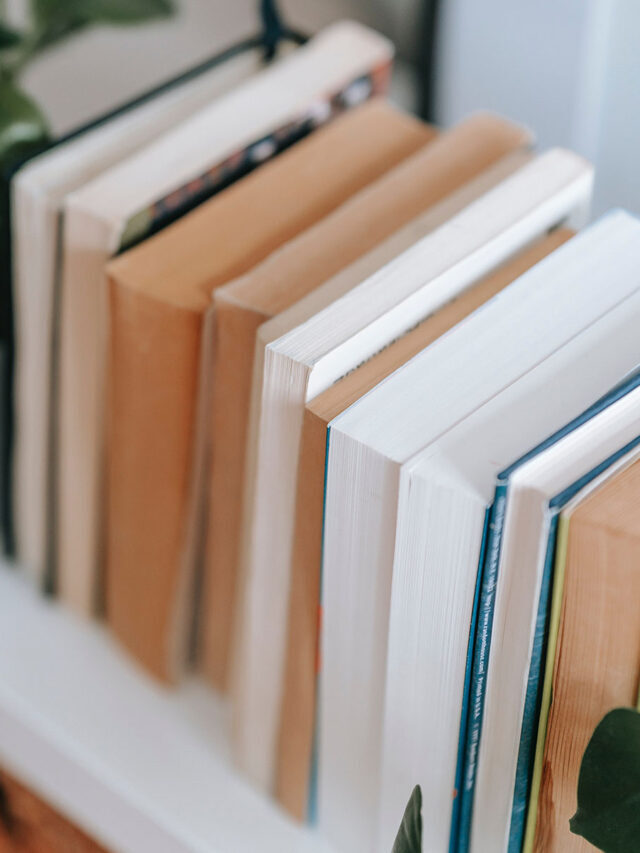 The 8 Best Websites To Sell Textbooks Online